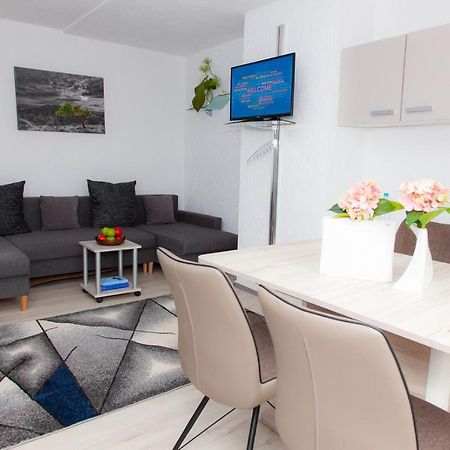T&K Apartments Near Messe Fair Trade Duesseldorf Und Airport 3A Duisburg Kültér fotó